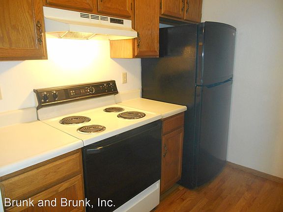 5th image of 8296 Telegraph Dr