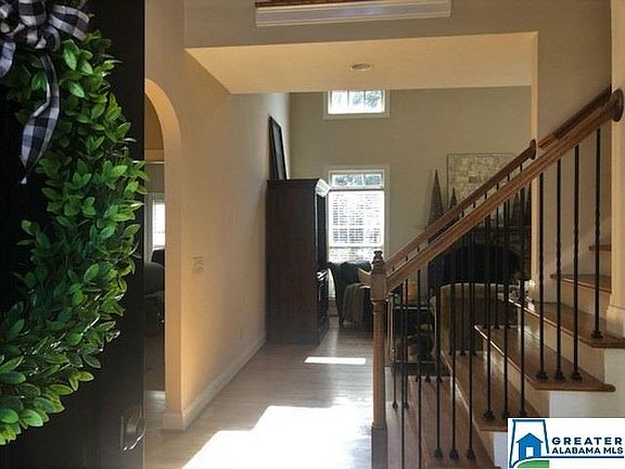 4th image of 217 Oaklyn Hills Dr
