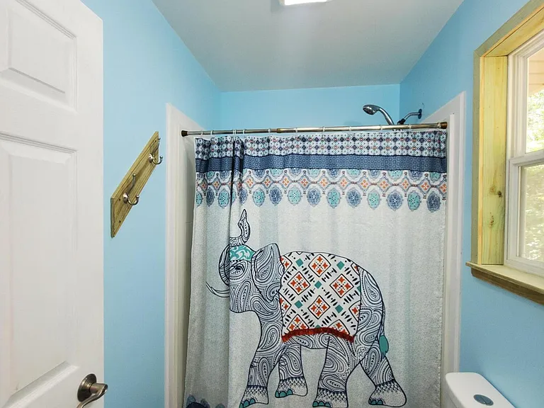 20499 Twin Lakes Dr — Photo 12