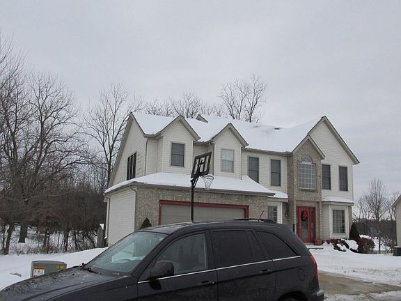 3rd image of 53060 Wildgarden Ct