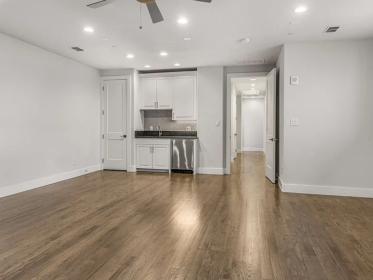 2800 Lakeside Pkwy #102 — Photo 42