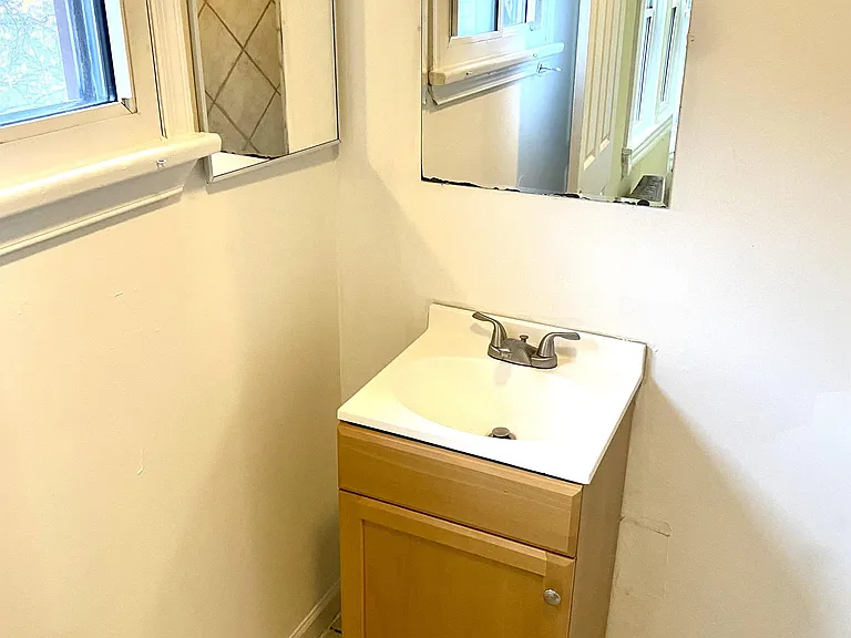 Kitchen Bathroom 2