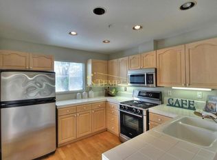 991 Asilomar Ter APT 4, Sunnyvale, CA 94086