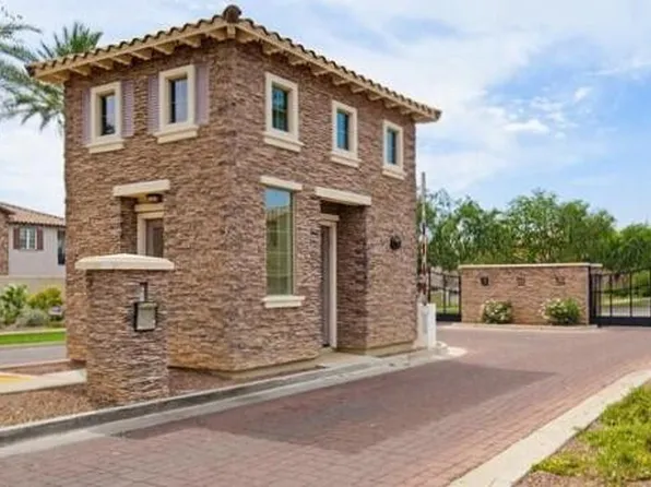 1686 E DOGWOOD Lane, Gilbert, AZ 85295