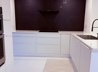 16358 SW 82nd Ter, Miami, FL 33193