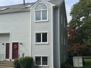 10 Webster St, Weymouth, MA 02190