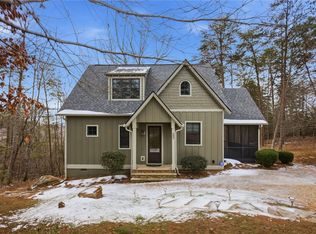 207 Cliffside Trl, Pickens, SC 29671