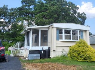 9 Kingfisher Way, Manchester Township, NJ