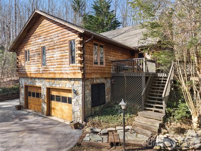 6 Ravenwood Ln, Horse Shoe, NC, 28742
