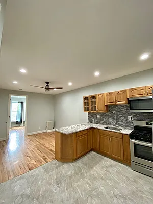 Rented by Keller Williams Realty Empire | media 27