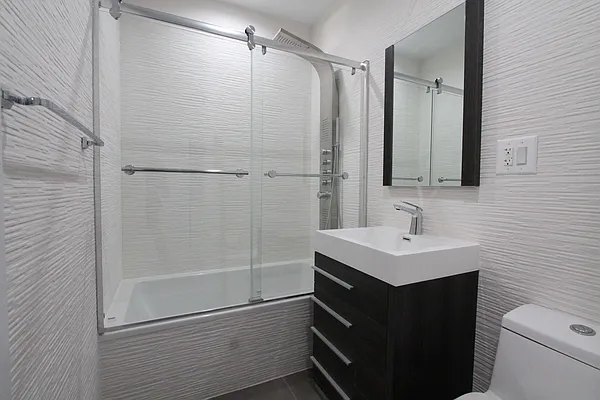 Rented by Compass | media 34