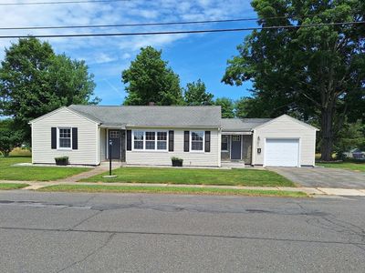 41 Stevens St, Ludlow, MA, 01056