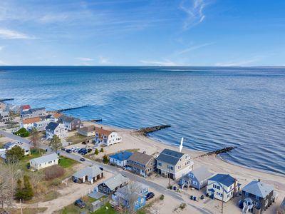 40 W End Dr, Old Lyme, CT, 06371