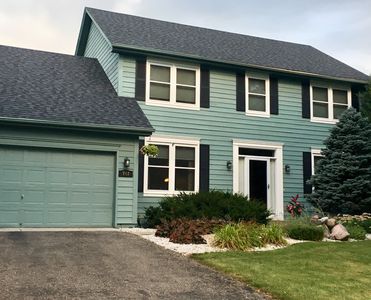 747 Ashley Dr, Chaska, MN, 55318