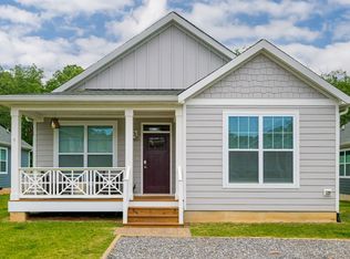 1208 Seven Sisters Ln, Black Mountain, NC 28711