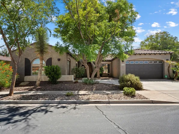 655 E BELLERIVE Place, Chandler, AZ 85249