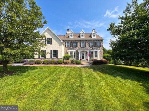 209 Thoreau Ct, Landenberg, PA 19350