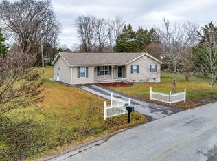 127 Gabe Keen Ln, Decatur, TN 37322