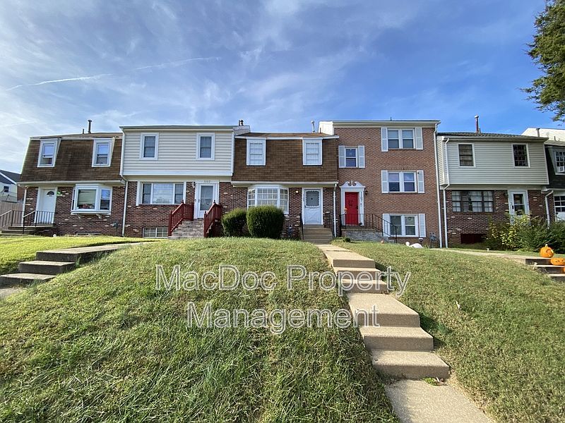 1st image of 1105 James Madison Cir