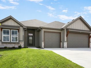 Ashton Plan, Chapel Ridge, Parkville, MO 64152