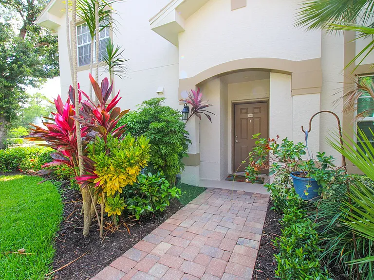 5632 Whisperwood Blvd #1601 — Photo 9