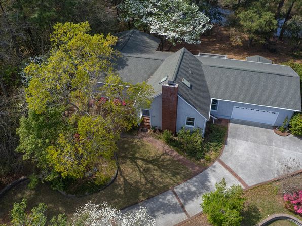 115 Apollo Drive, Cape Carteret, NC 28584