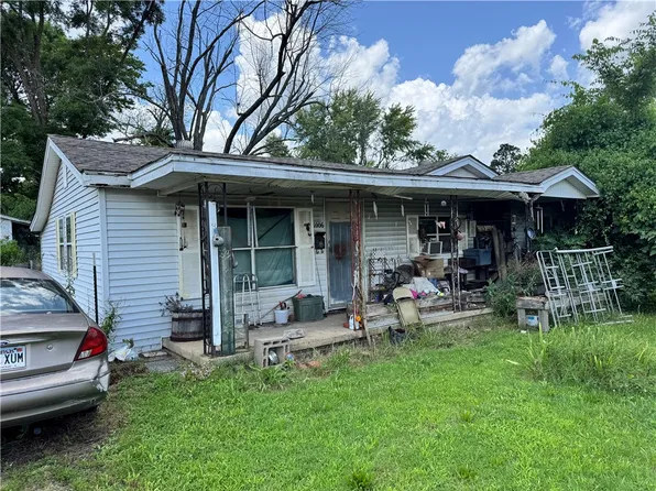 1006 S El Paso Ave, Russellville, AR 72801