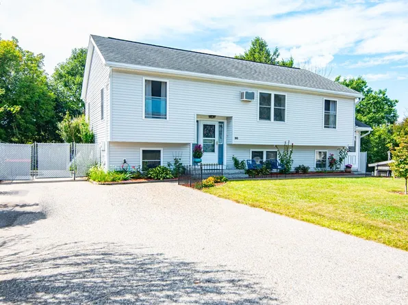 80 Rhode Island Avenue, Manchester, NH 03104