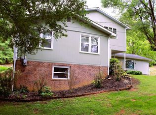 60 Welcome Rdg, Sylva, NC 28779