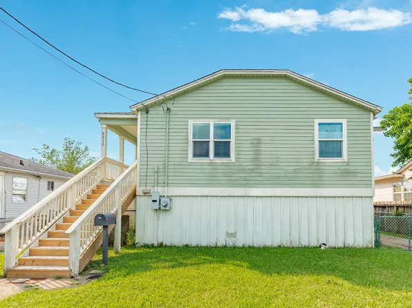 5519 Menard Ave, Galveston, TX 77551