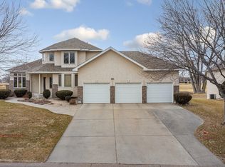 2832 87th Trl N, Brooklyn Park, MN 55443