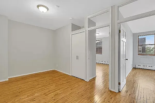 Rented by Vector New York, LLC | media 14
