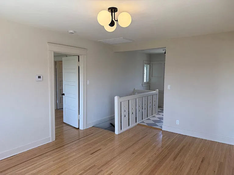 128 S Ave 63 — Photo 5
