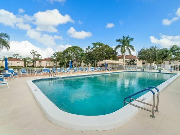 134 Lake Pine Circle #D-1, Greenacres, FL 33463