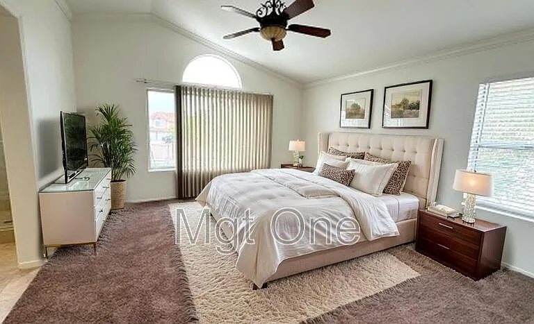 2341 Via Pacifica — Photo 17