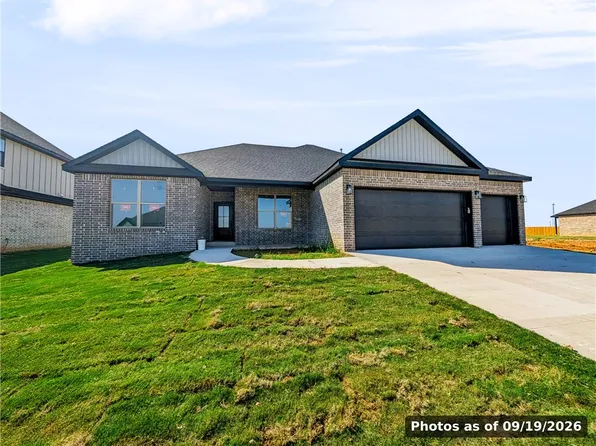 7699 Scenic Valley Ave, Springdale, AR 72762