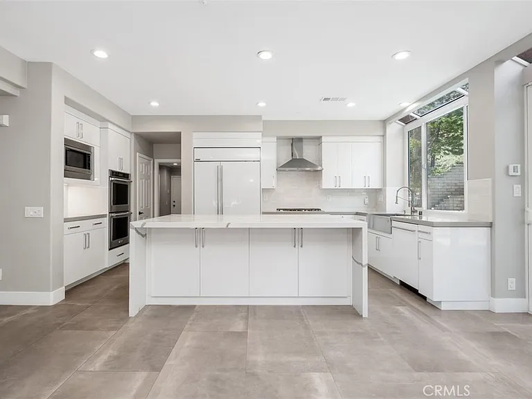 27510 Morro Dr — Photo 8