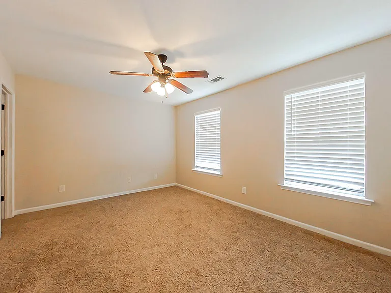 532 Capstone Way — Photo 20