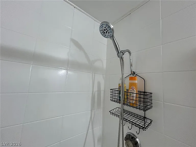 4458 Del Oro Dr — Photo 32