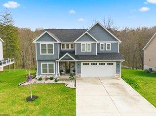 206 Farm Brook Ln, Morgantown, WV