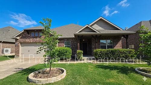 206 Pleasant Hill Ln Photo 1