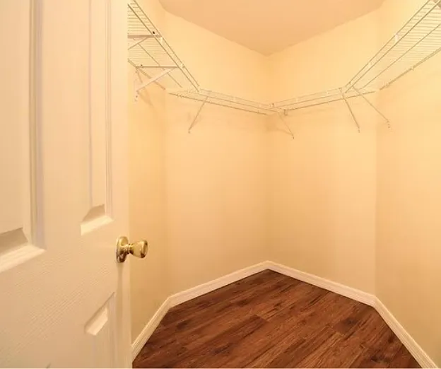 1720 Sage Creek Ct — Photo 9