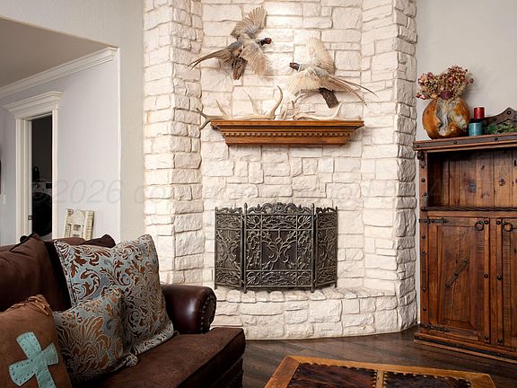 4th image of 16310 Prairie Garden Rd