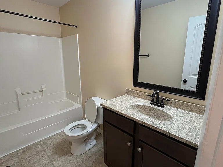 203 N Broach St #B — Photo 5