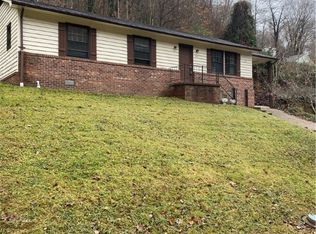 836 Chappell Rd, Charleston, WV 25304