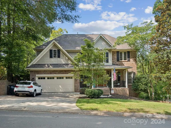 29017 Windjammer Dr #A, Tega Cay, SC 29708