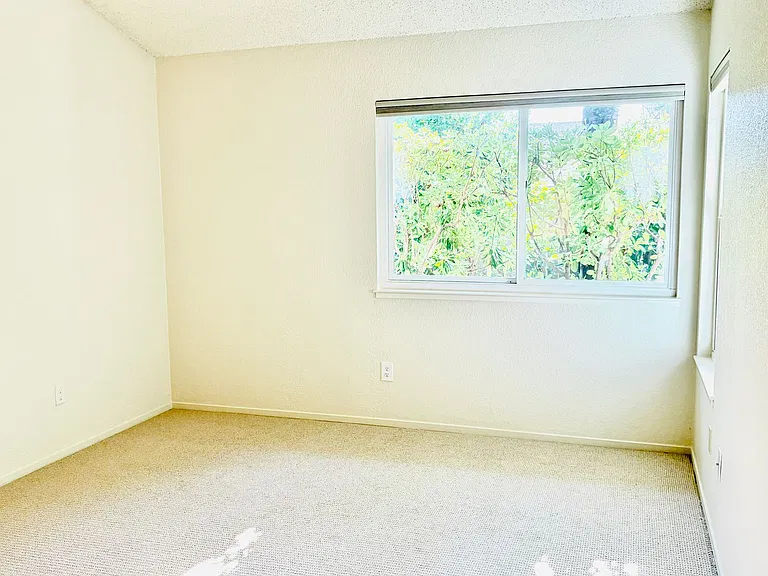 1211 Capri Way #3 — Photo 14