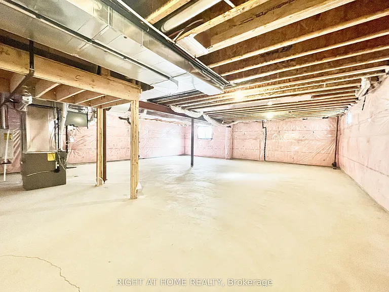 66 Gemini Dr — Photo 16