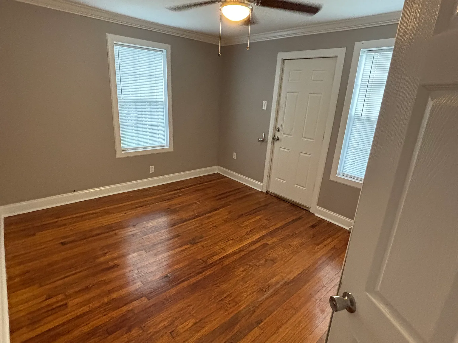 2 bed, 750 sqft, $850 — Photo 4
