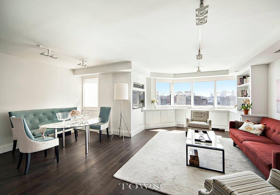 1st image of 15 Charles St APT 17C